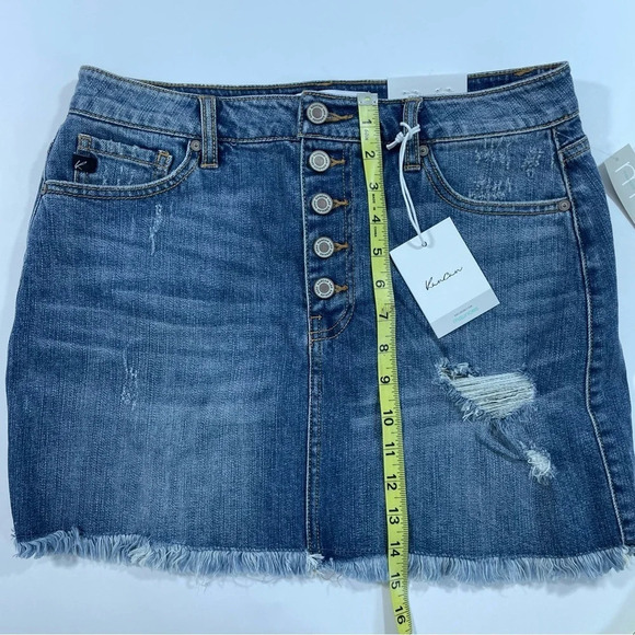 New KanCan Button Fly Fray Hem Skirt - Picture 6 of 6